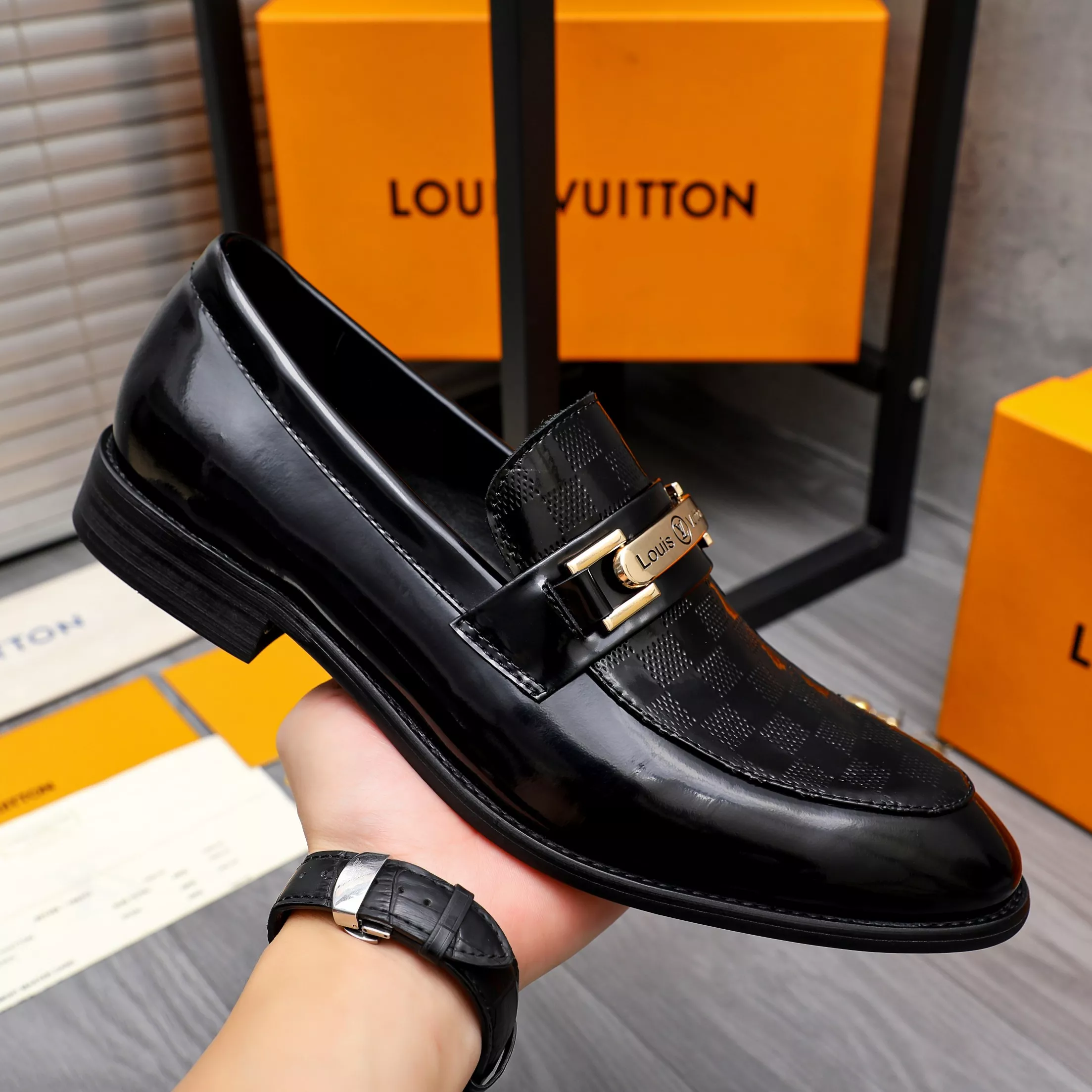 louis vuitton lv oxfords chaussures pour homme s_12a1a524